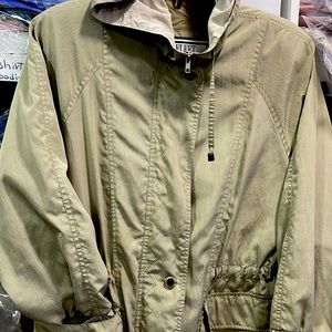 Fleet Street Olive a green Women’s Jacket
